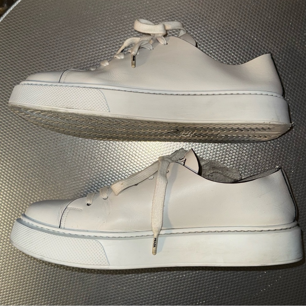 Prada white chunky sole sneaker - Picture 6 of 8